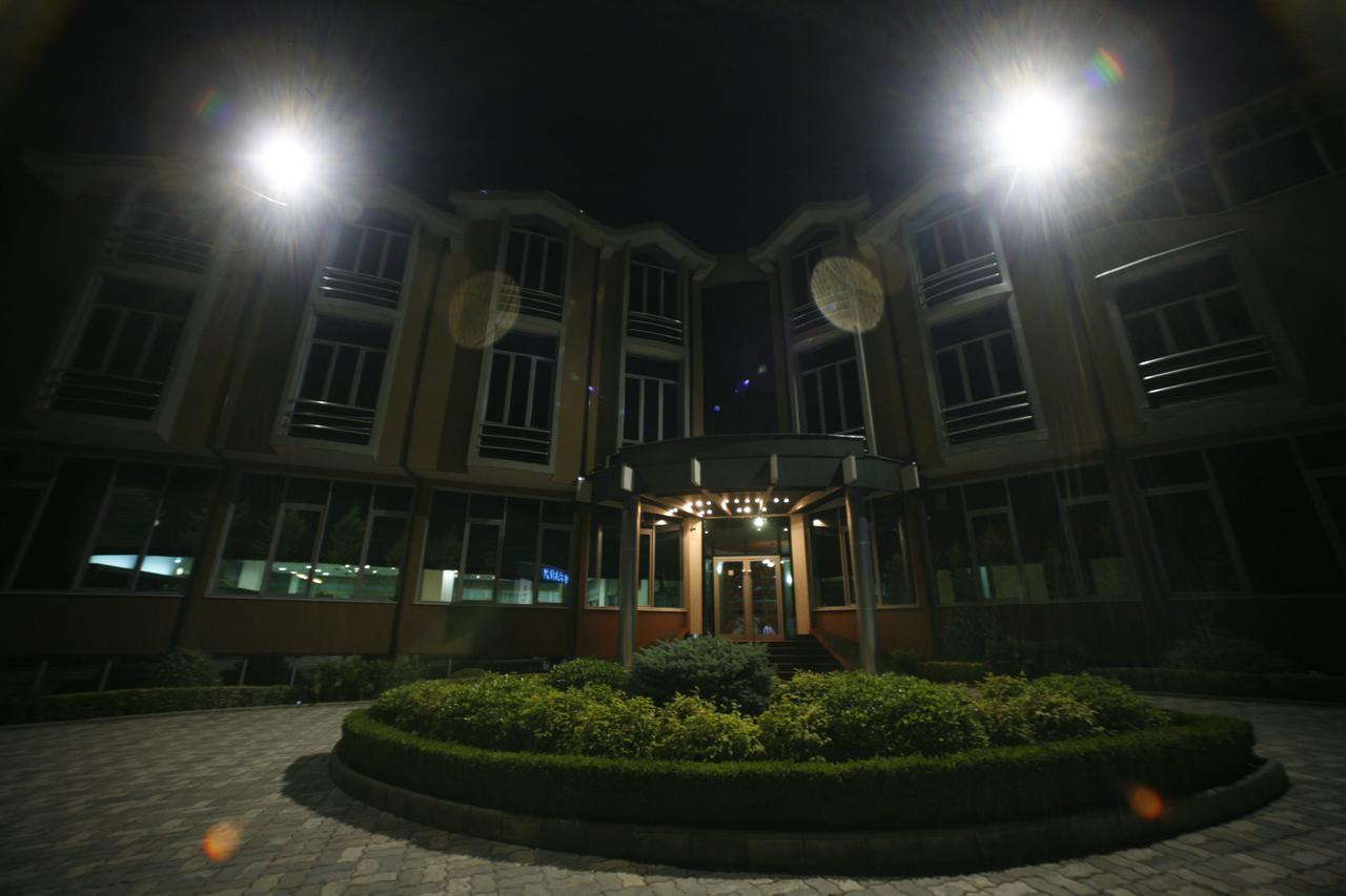 Dajti Park Resort Priska e Madhe Exteriér fotografie